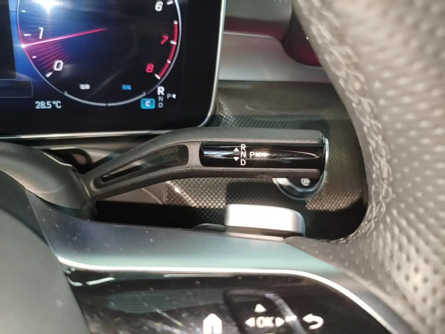 Mercedes-Benz C-Class 2023 Restyled C 260 L Sport Edition — миниатюра 16