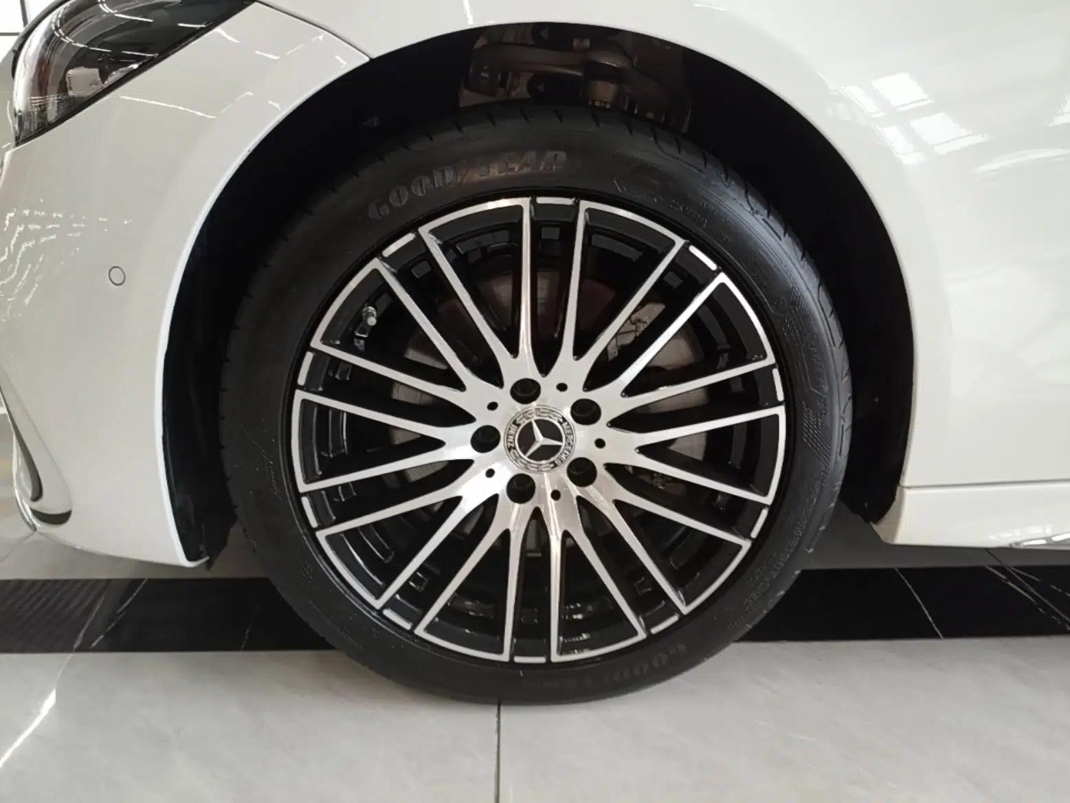 Mercedes-Benz C-Class 2023 Restyled C 260 L Sport Edition — миниатюра 10
