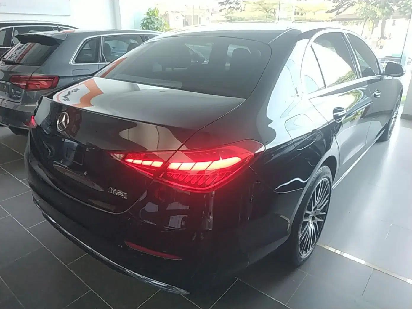 Mercedes-Benz C-Class 2023 C 260 L — миниатюра 6
