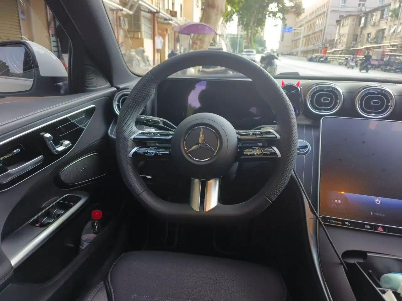 Mercedes-Benz C-Class 2025 C 260 L Sport Edition — миниатюра 10
