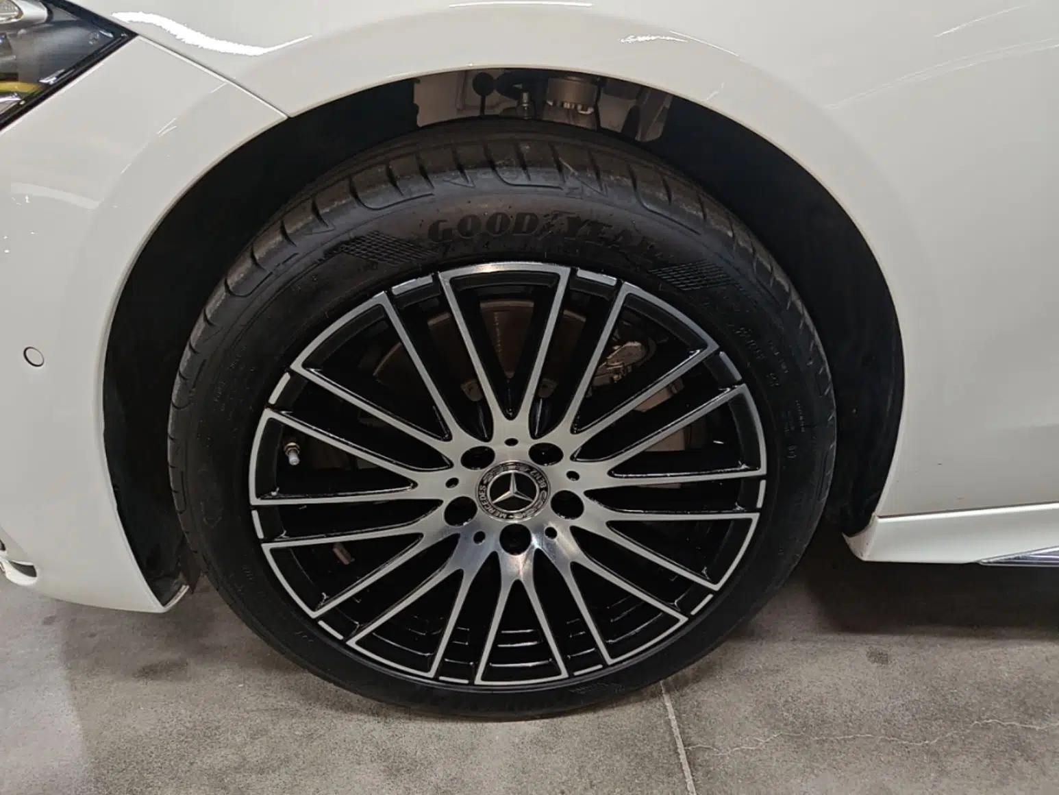 Mercedes-Benz C-Class 2024 Restyled C 260 L Sport Edition — миниатюра 10