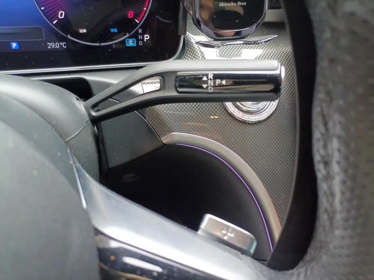 Mercedes-Benz C-Class 2024 Facelift C 260 L Night Edition Sport Version — миниатюра 14