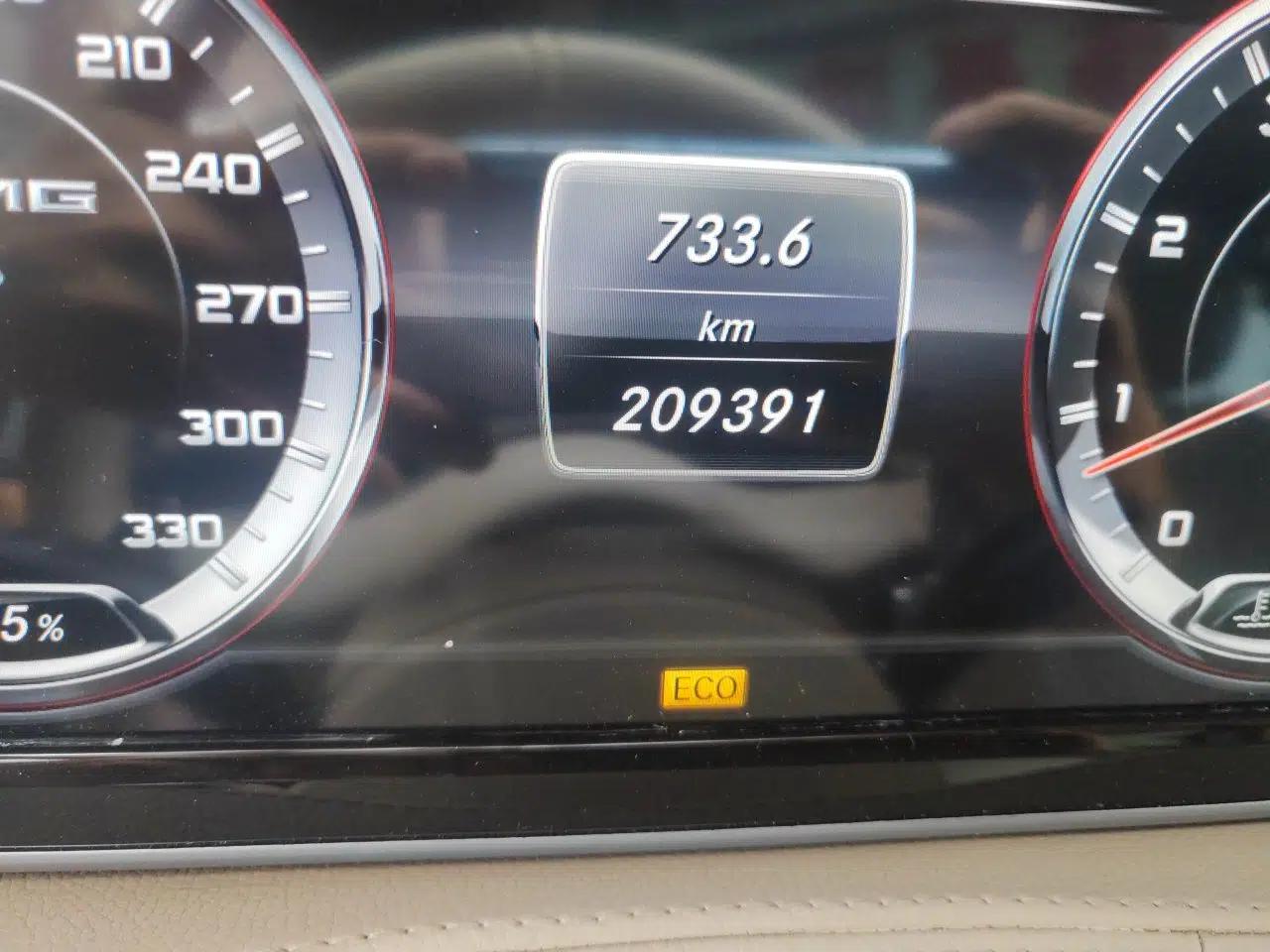 Mercedes-Benz S-Class 2014 S 400 L Luxury Model — миниатюра 12