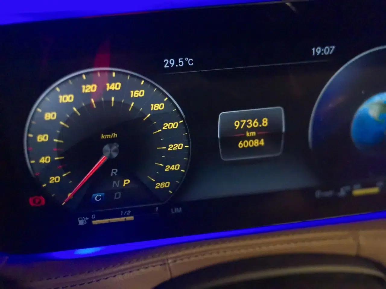 Mercedes-Benz S-Class 2018 S 320 L — миниатюра 12