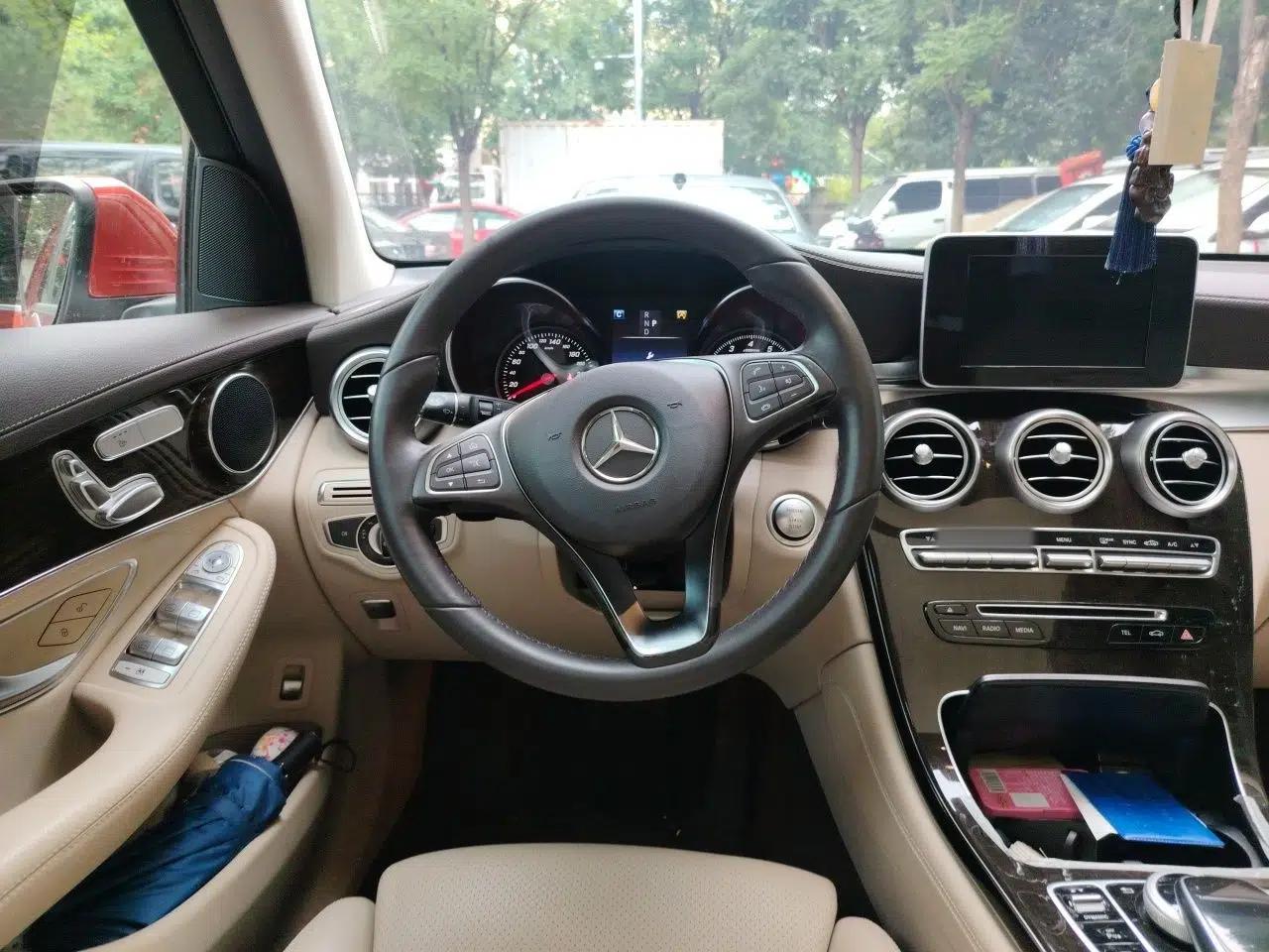 Mercedes-Benz GLC 2016 GLC 260 4MATIC Dynamic Edition — миниатюра 10