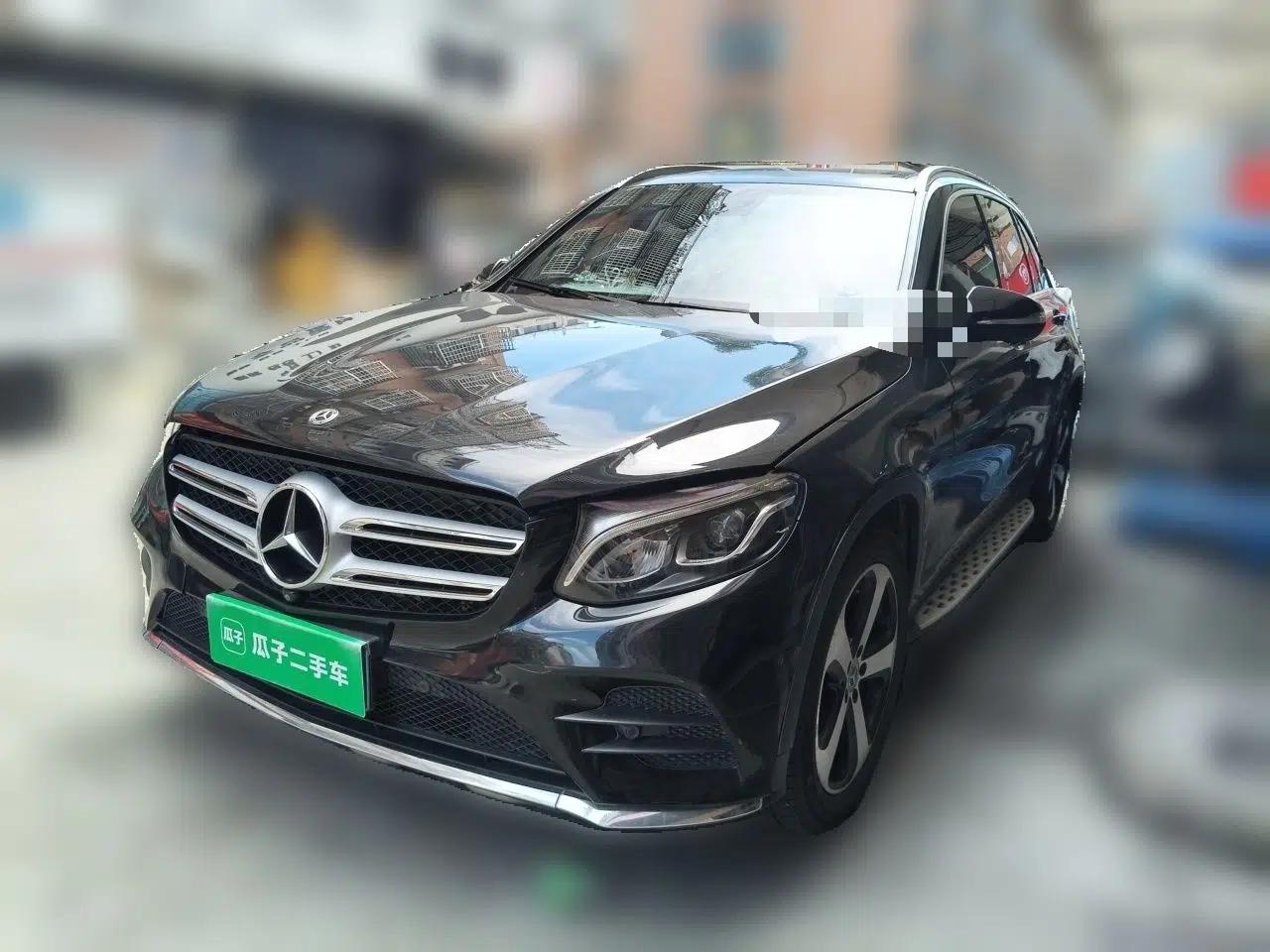 Mercedes-Benz GLC 2017 GLC 260 4MATIC Luxury Model — миниатюра 1