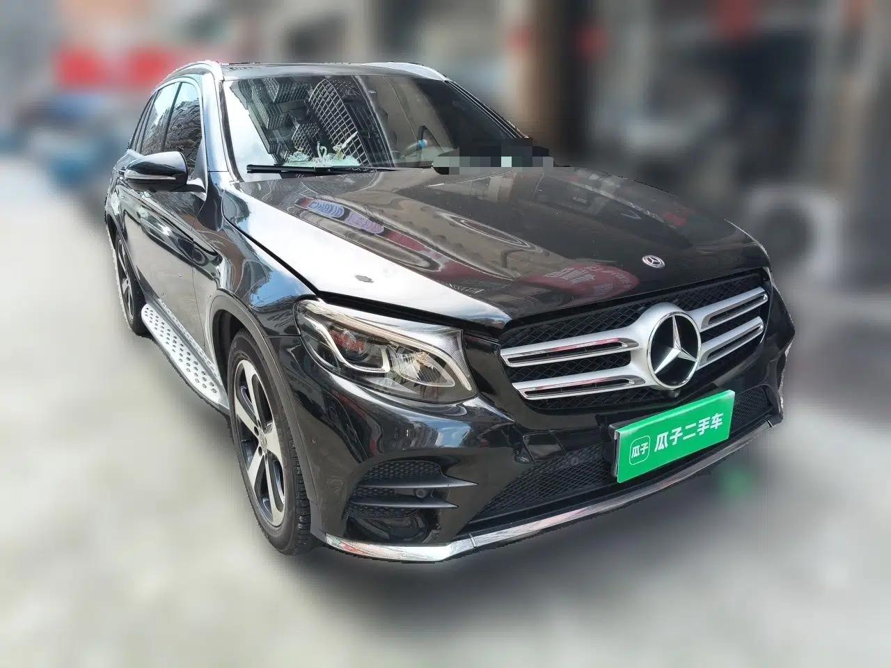 Mercedes-Benz GLC 2017 GLC 260 4MATIC Luxury Model — миниатюра 3