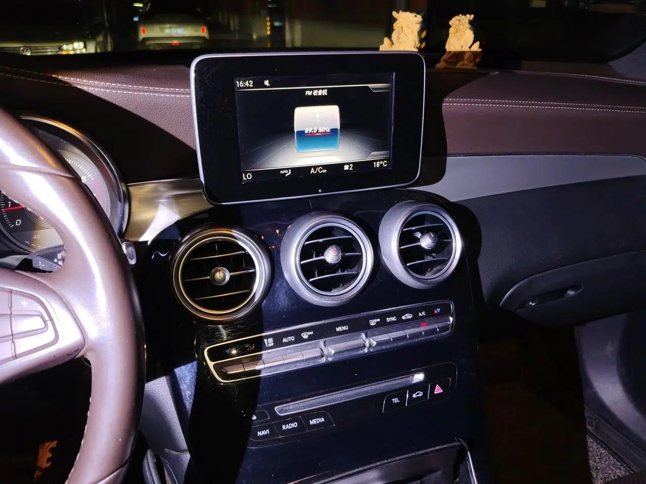 Mercedes-Benz GLC 2018 Facelift GLC 200 4MATIC — миниатюра 13