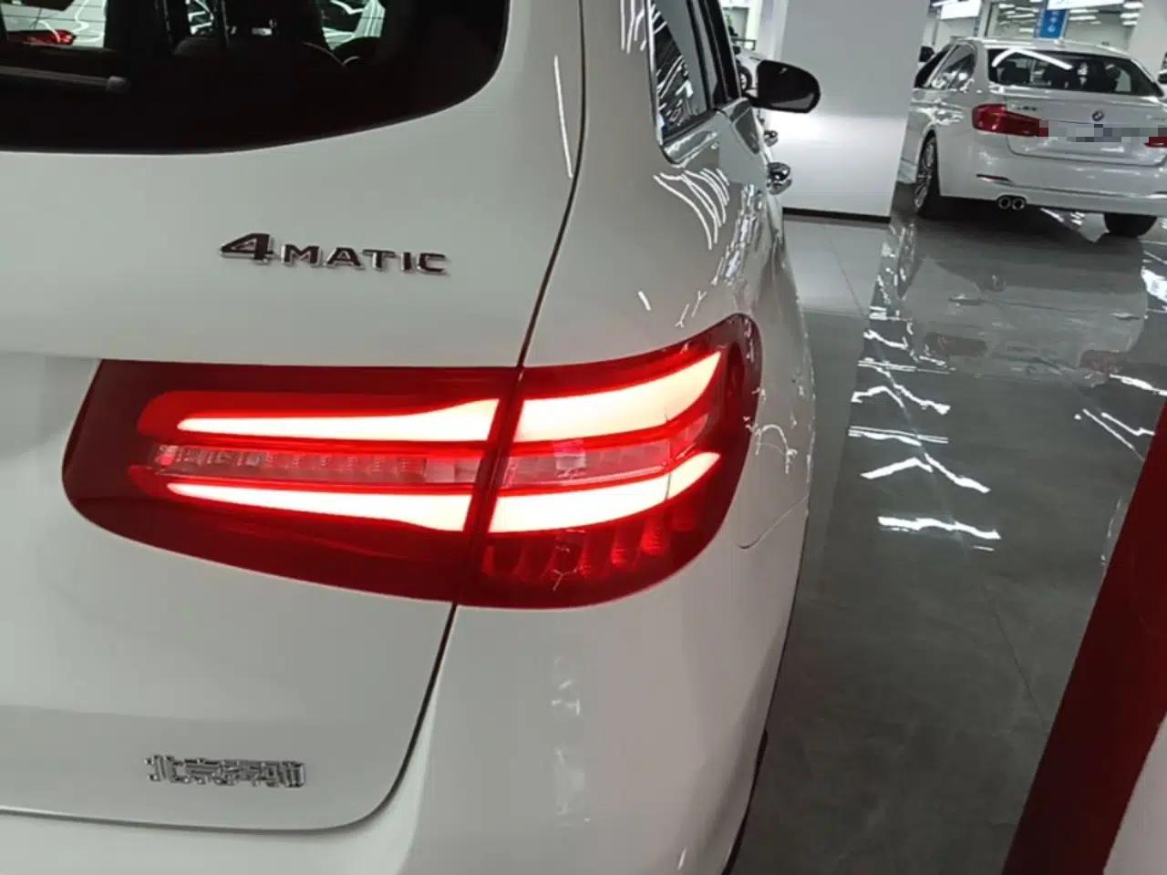Mercedes-Benz GLC 2018 GLC 200 4MATIC — миниатюра 9