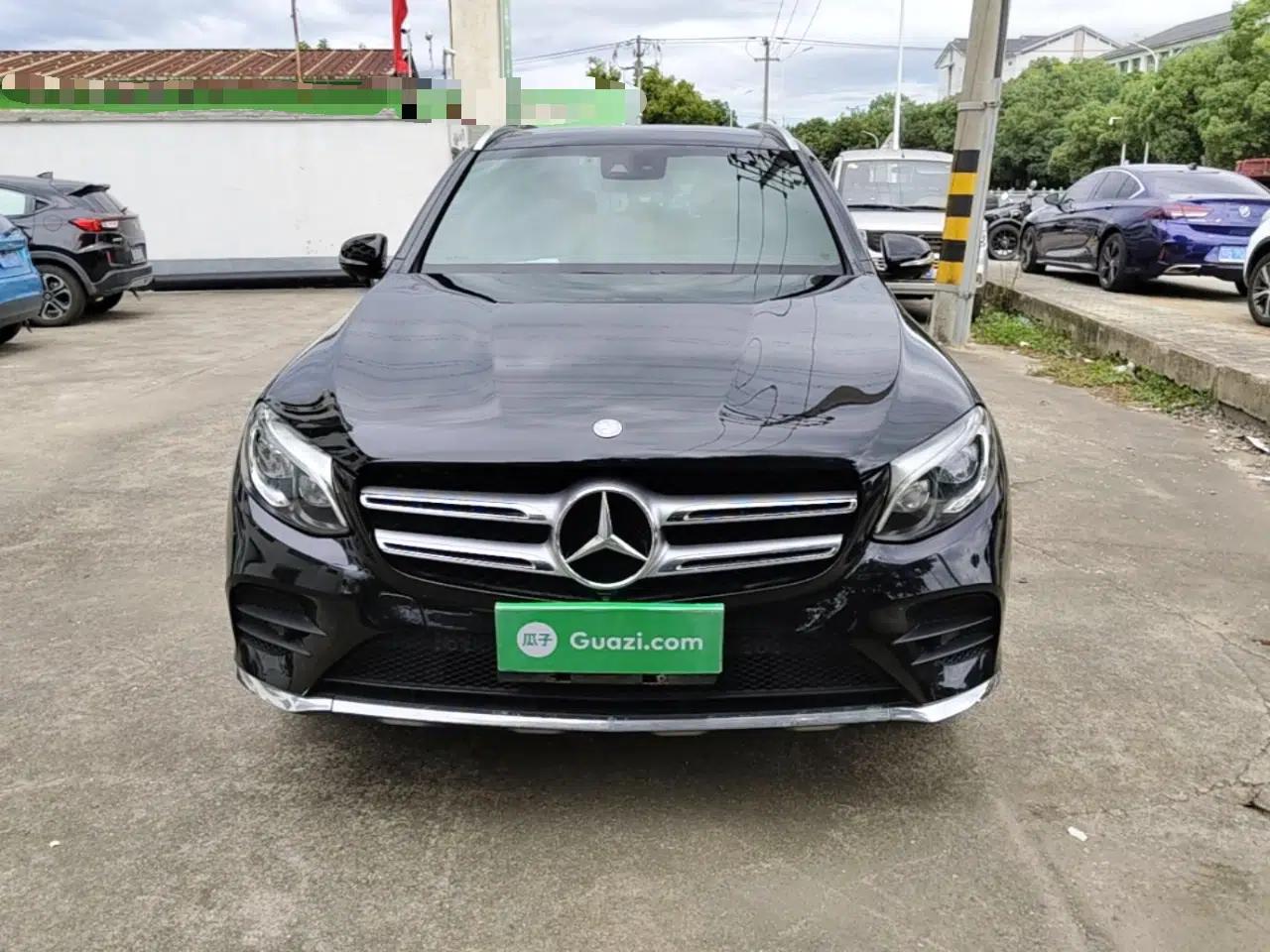 Mercedes-Benz GLC 2017 GLC 300 4MATIC Sport Edition — миниатюра 2