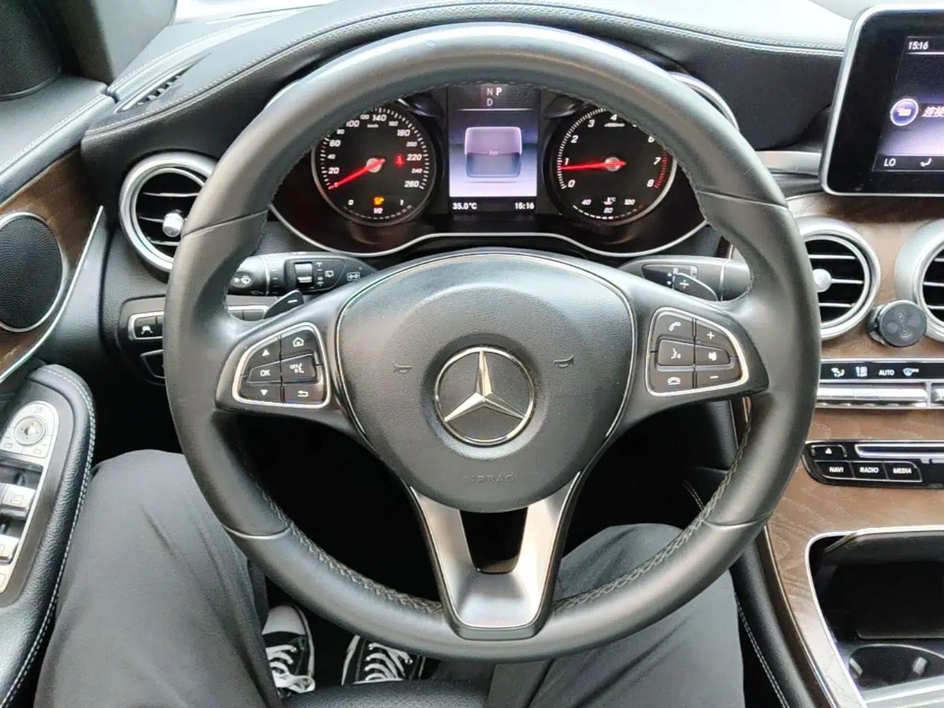 Mercedes-Benz GLC 2017 GLC 300 4MATIC Sport Edition — миниатюра 13