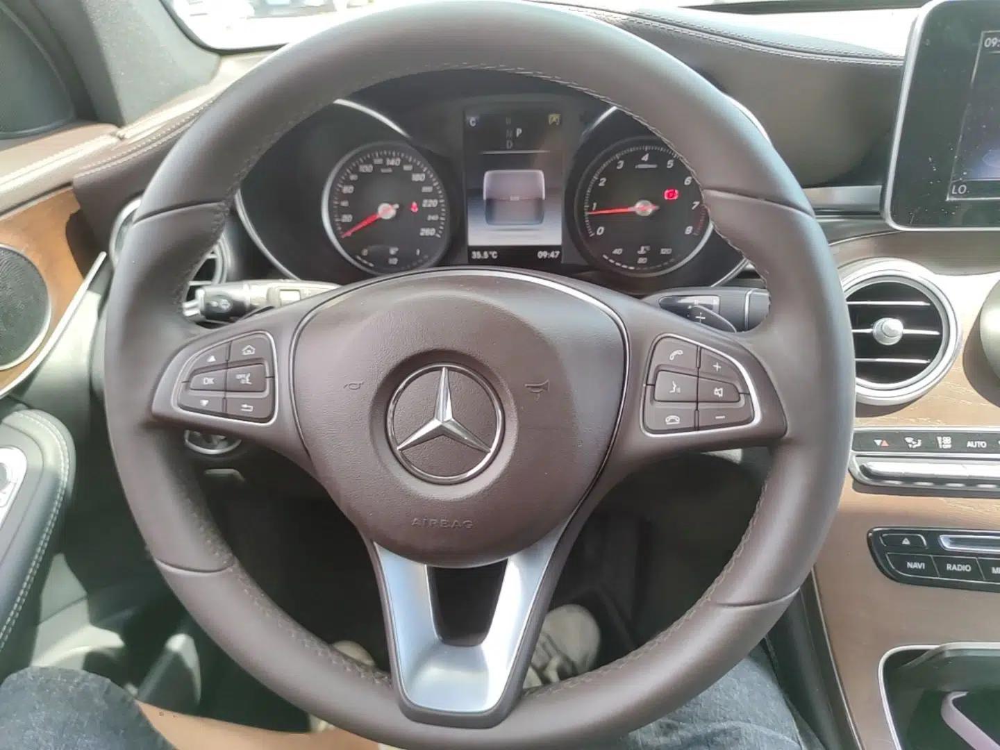 Mercedes-Benz GLC 2017 GLC 300 4MATIC Sport Edition — миниатюра 13