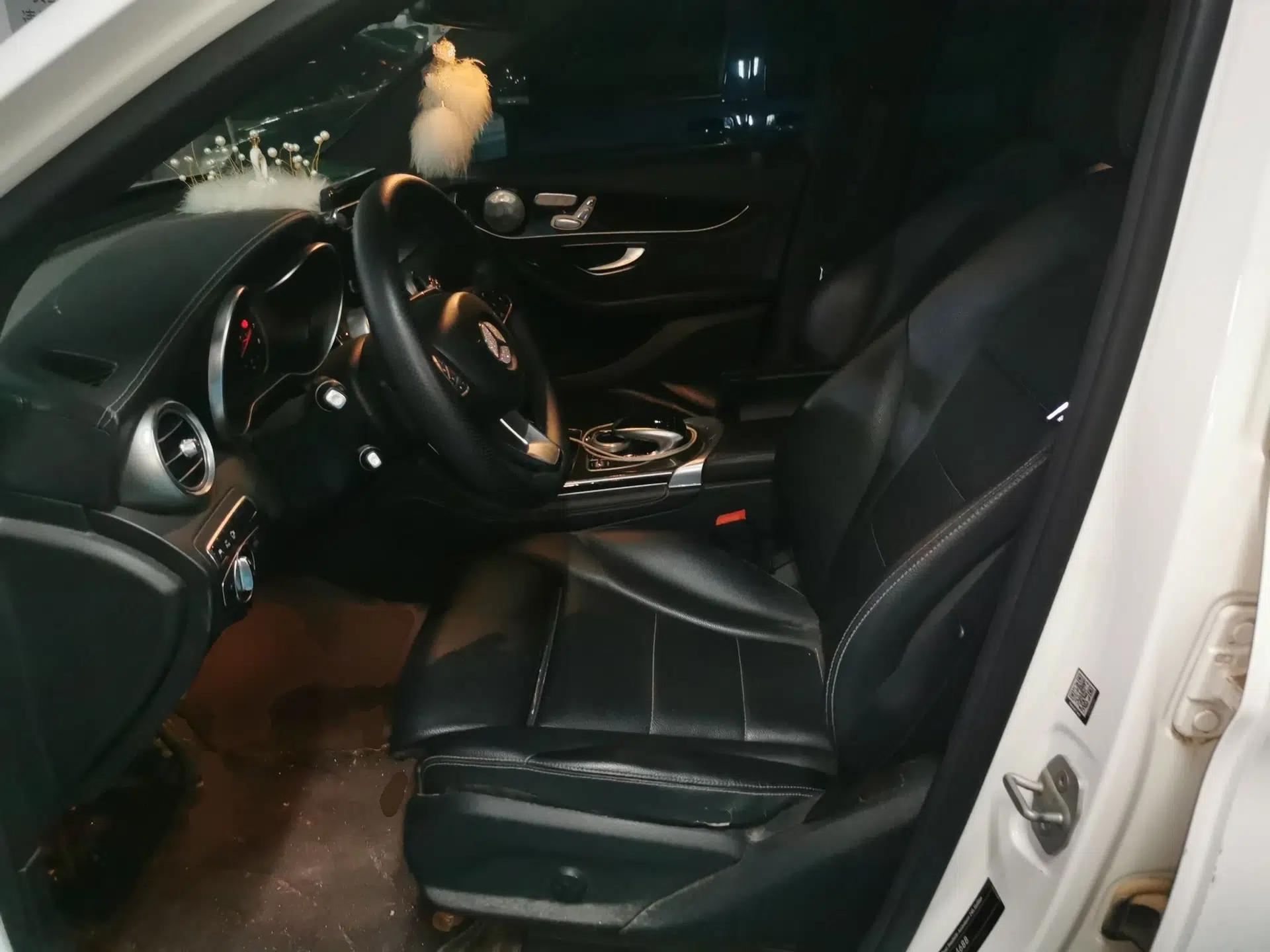 Mercedes-Benz GLC 2016 GLC 260 4MATIC Luxury Model — миниатюра 15