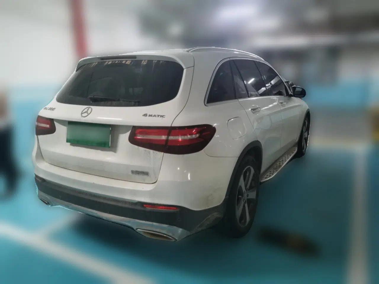 Mercedes-Benz GLC 2016 GLC 260 4MATIC Luxury Model — миниатюра 6