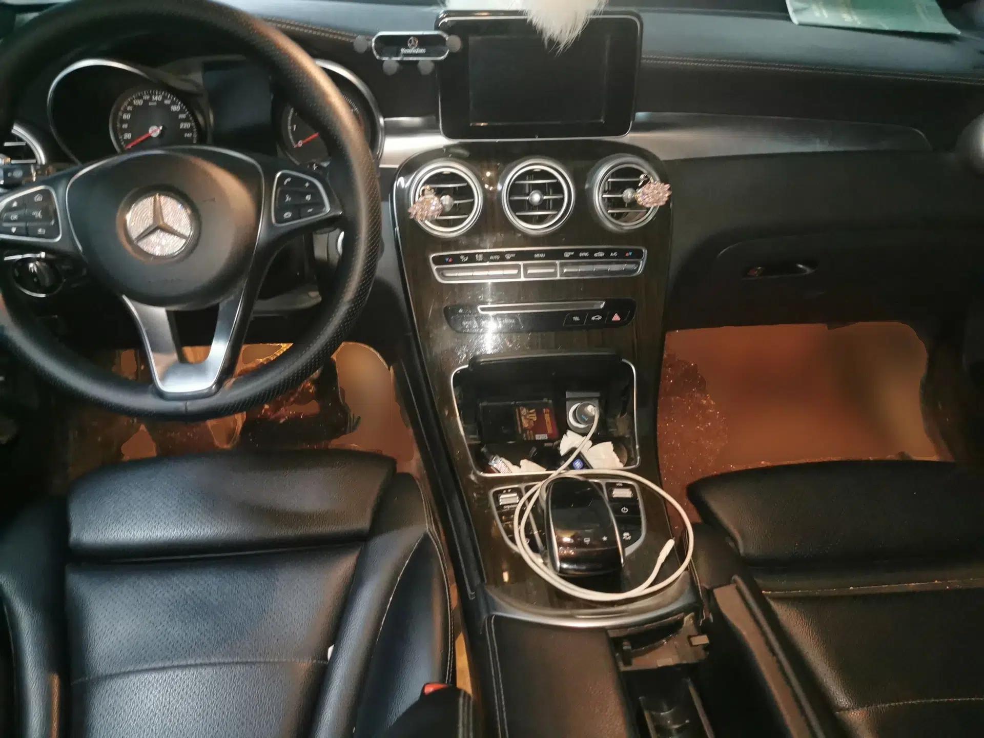 Mercedes-Benz GLC 2016 GLC 260 4MATIC Luxury Model — миниатюра 9