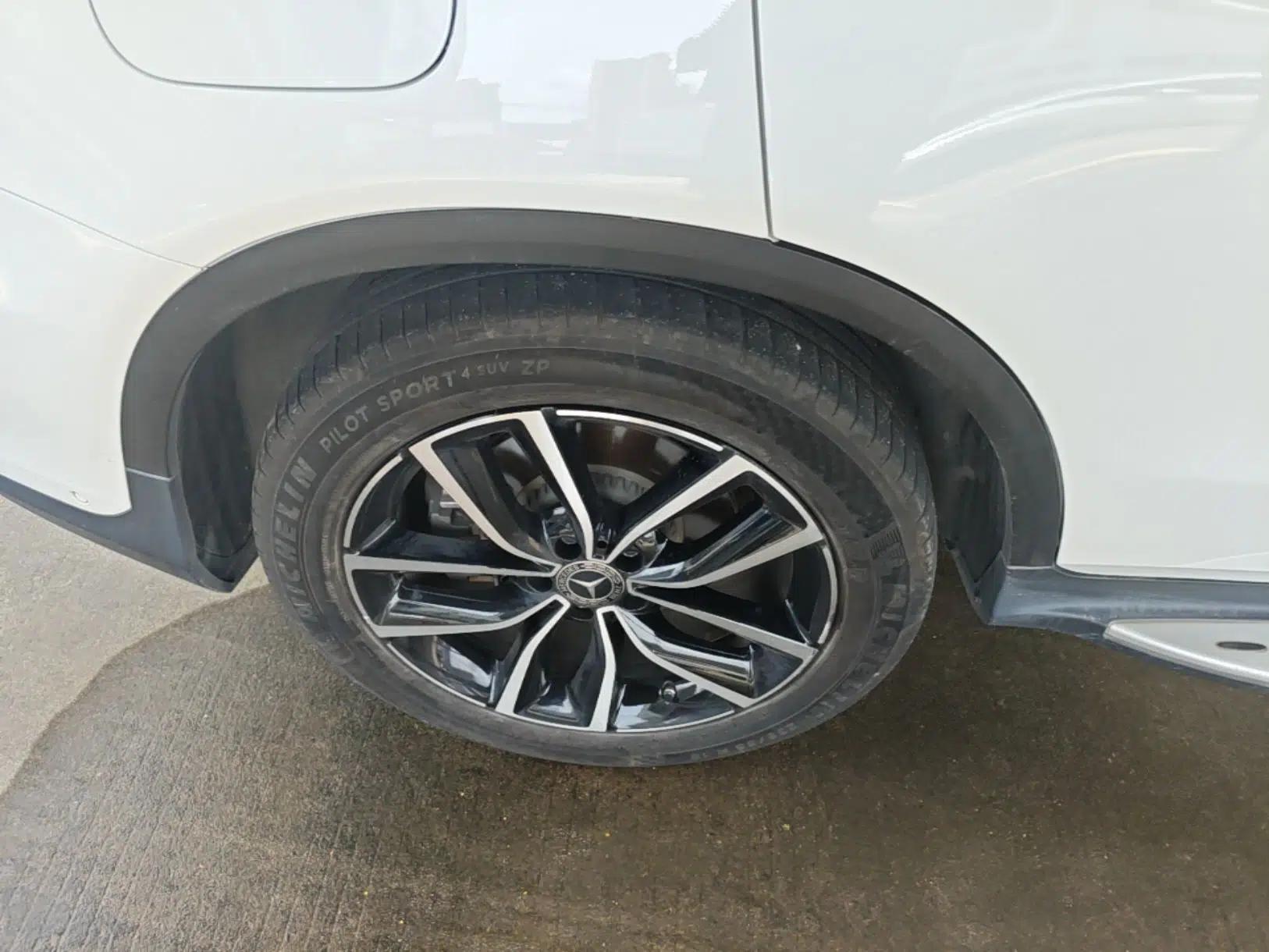 Mercedes-Benz GLC 2021 GLC 300 L 4MATIC Dynamic Model — миниатюра 16