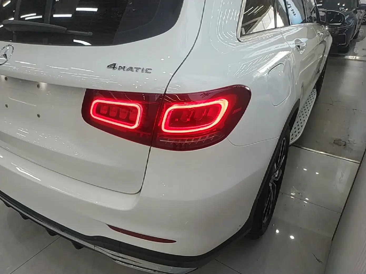 Mercedes-Benz GLC 2020 GLC 300 L 4MATIC Dynamic Edition — миниатюра 9