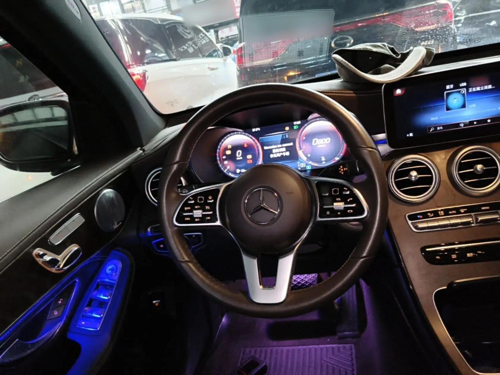 Mercedes-Benz GLC 2020 GLC 260 L 4MATIC Luxury Model — миниатюра 13