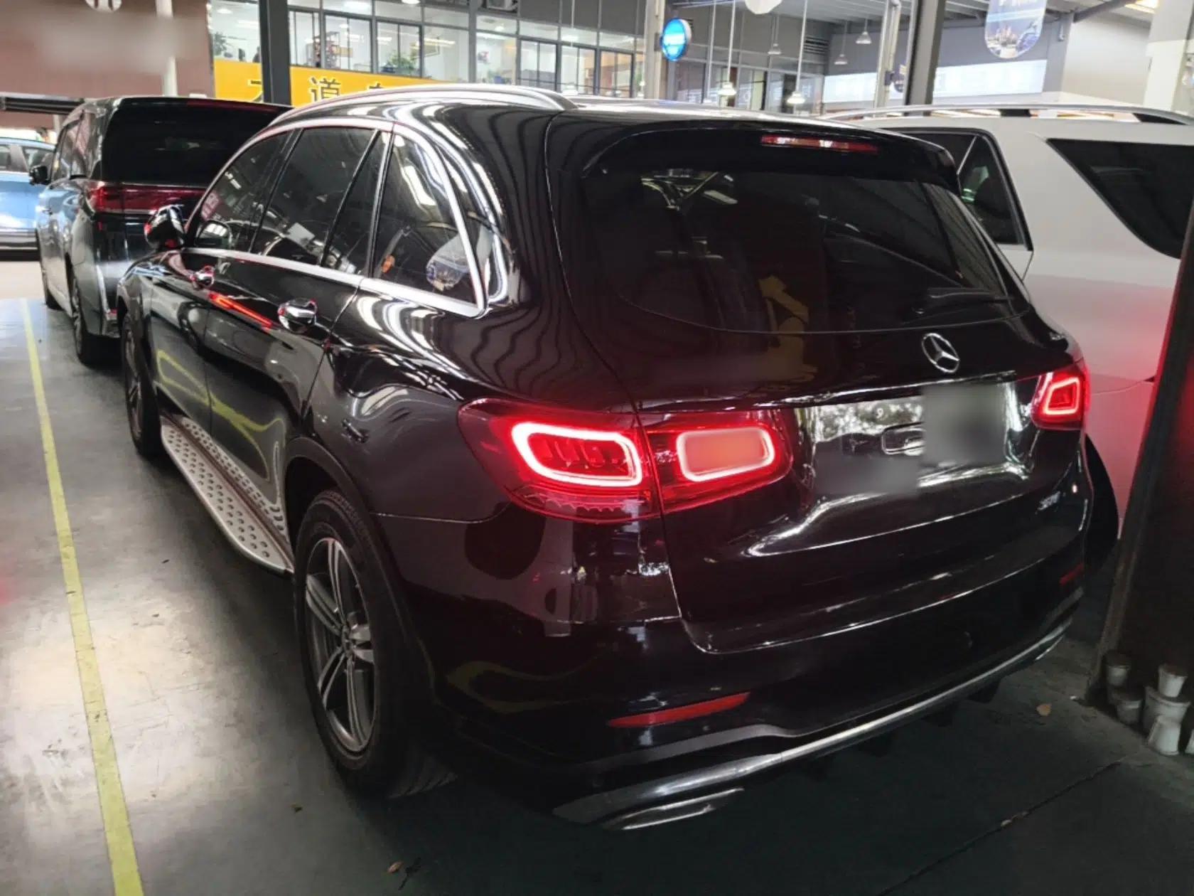 Mercedes-Benz GLC 2020 GLC 260 L 4MATIC Luxury Model — миниатюра 4