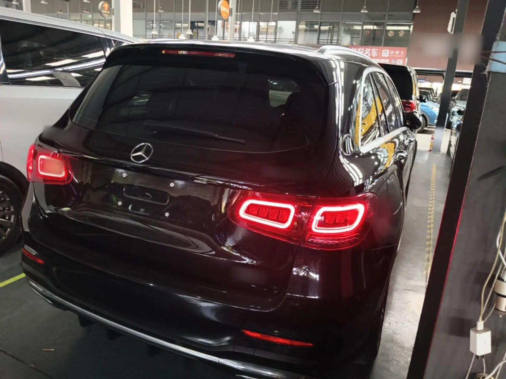 Mercedes-Benz GLC 2020 GLC 260 L 4MATIC Luxury Model — миниатюра 6