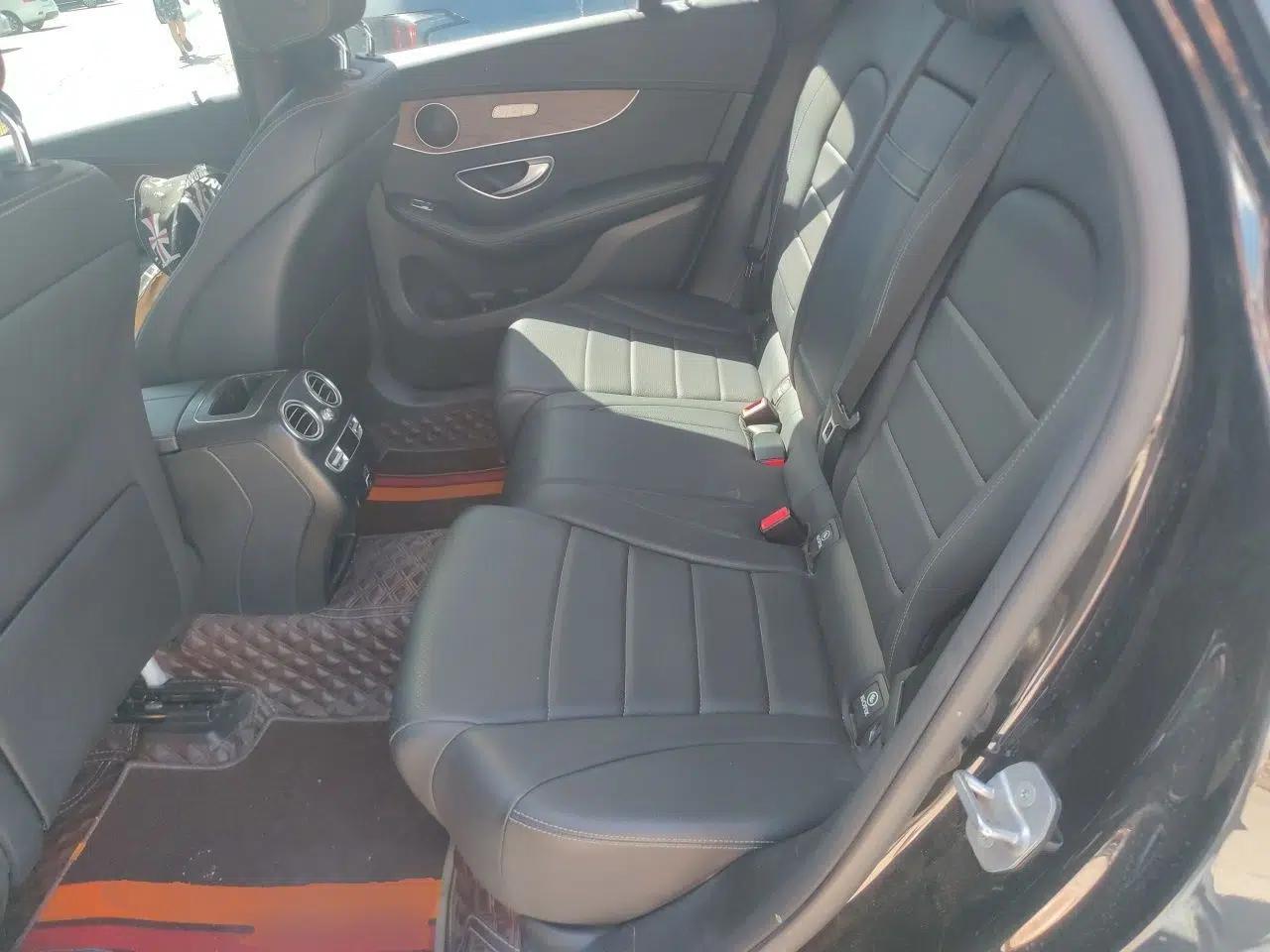Mercedes-Benz GLC 2021 GLC 260 L 4MATIC Luxury Model — миниатюра 17