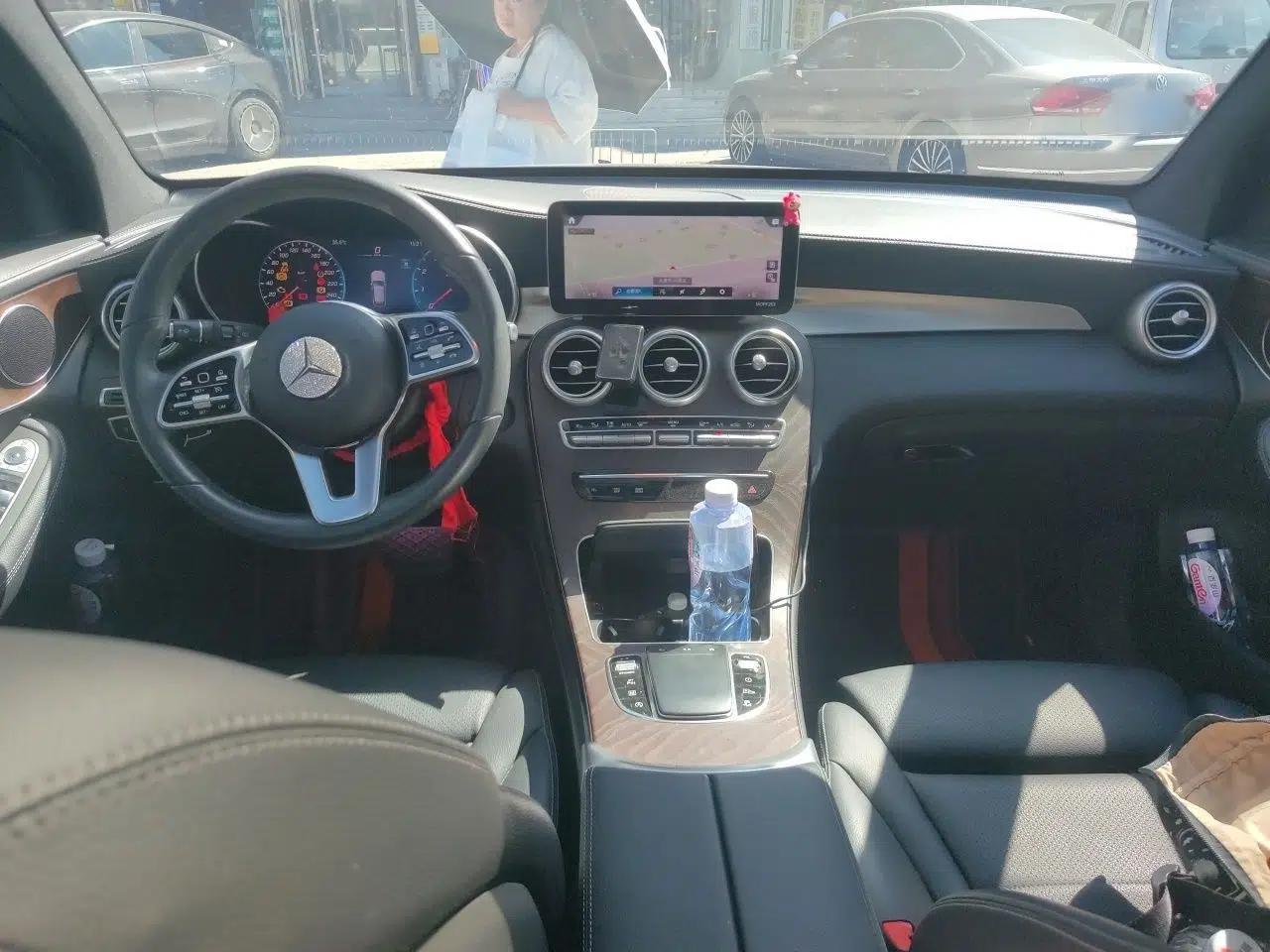 Mercedes-Benz GLC 2021 GLC 260 L 4MATIC Luxury Model — миниатюра 9