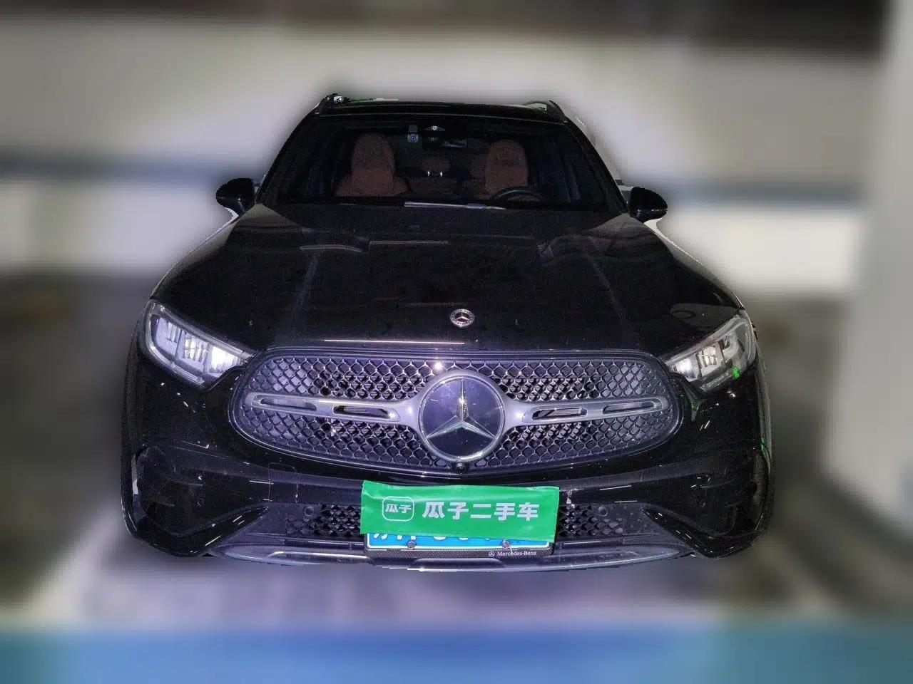 Mercedes-Benz GLC 2024 Facelifted GLC 260 L 4MATIC Luxury Version 5 Seats — миниатюра 2