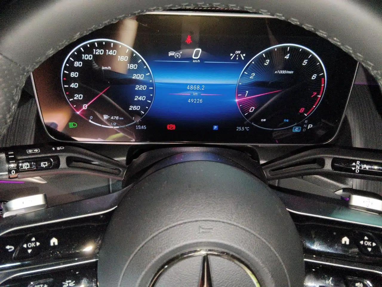 Mercedes-Benz GLC 2024 Facelifted GLC 260 L 4MATIC Luxury Version 5 Seats — миниатюра 11