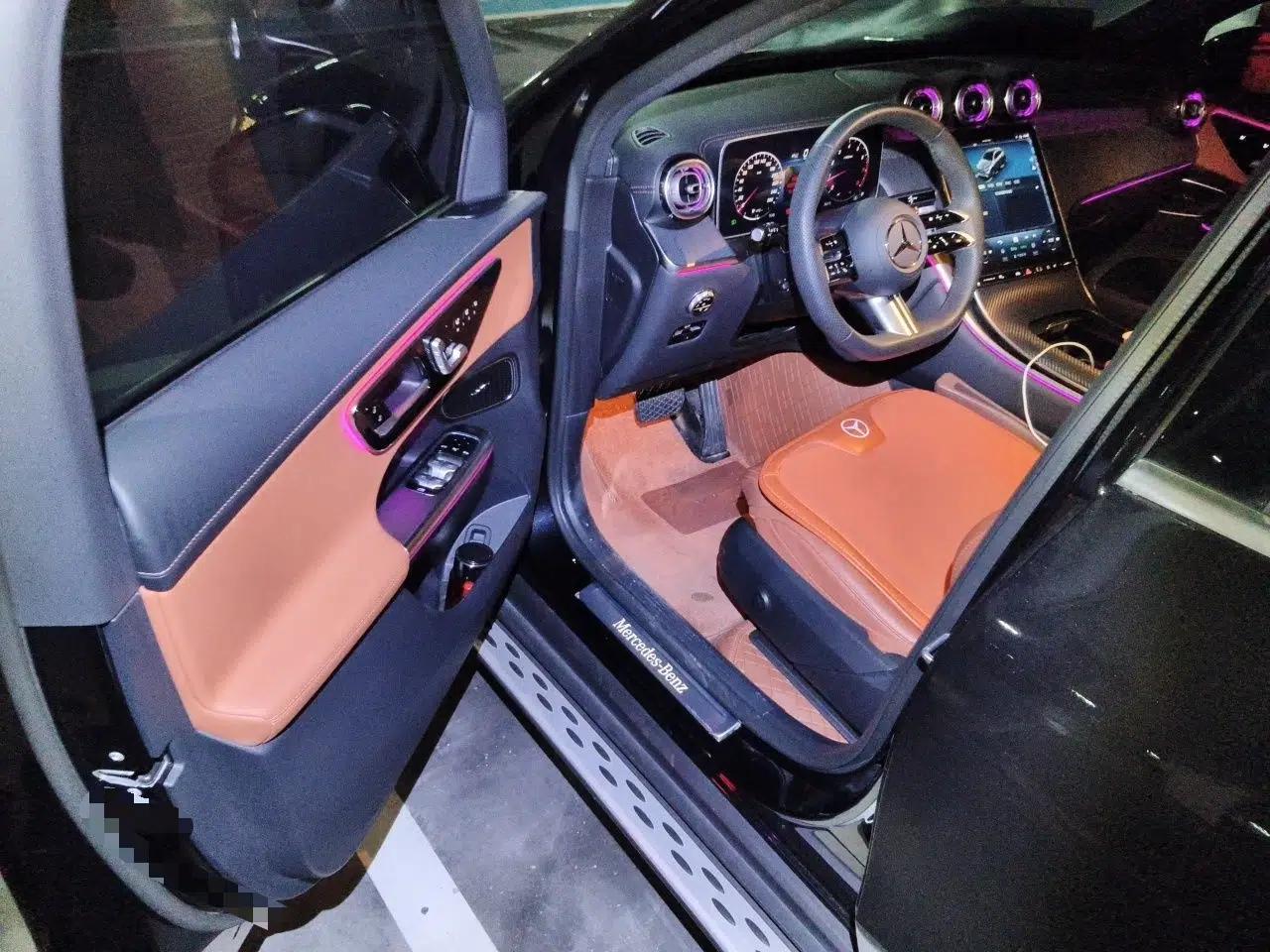 Mercedes-Benz GLC 2024 Facelifted GLC 260 L 4MATIC Luxury Version 5 Seats — миниатюра 16