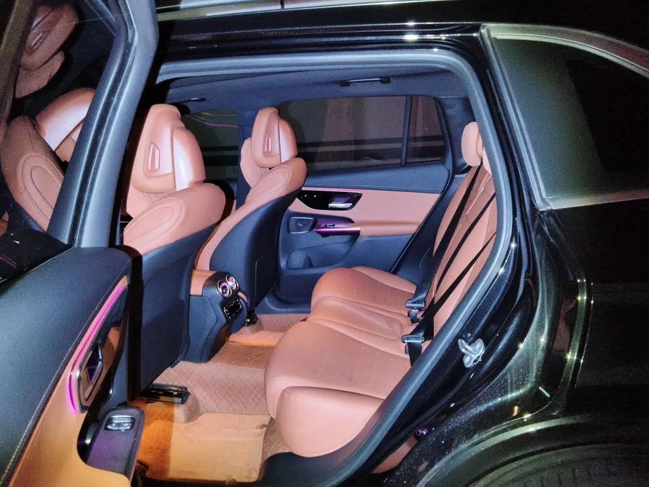Mercedes-Benz GLC 2024 Facelifted GLC 260 L 4MATIC Luxury Version 5 Seats — миниатюра 17
