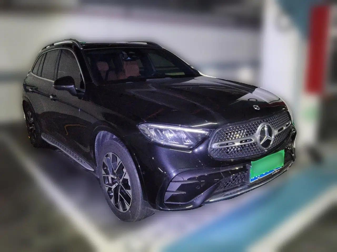 Mercedes-Benz GLC 2024 Facelifted GLC 260 L 4MATIC Luxury Version 5 Seats — миниатюра 3