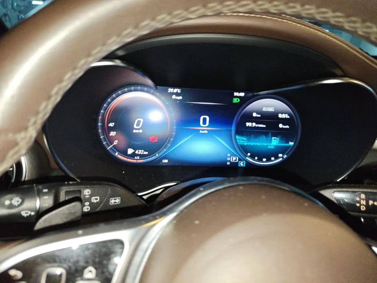 Mercedes-Benz GLC 2022 Facelifted GLC 260 L 4MATIC Dynamic Edition — миниатюра 11