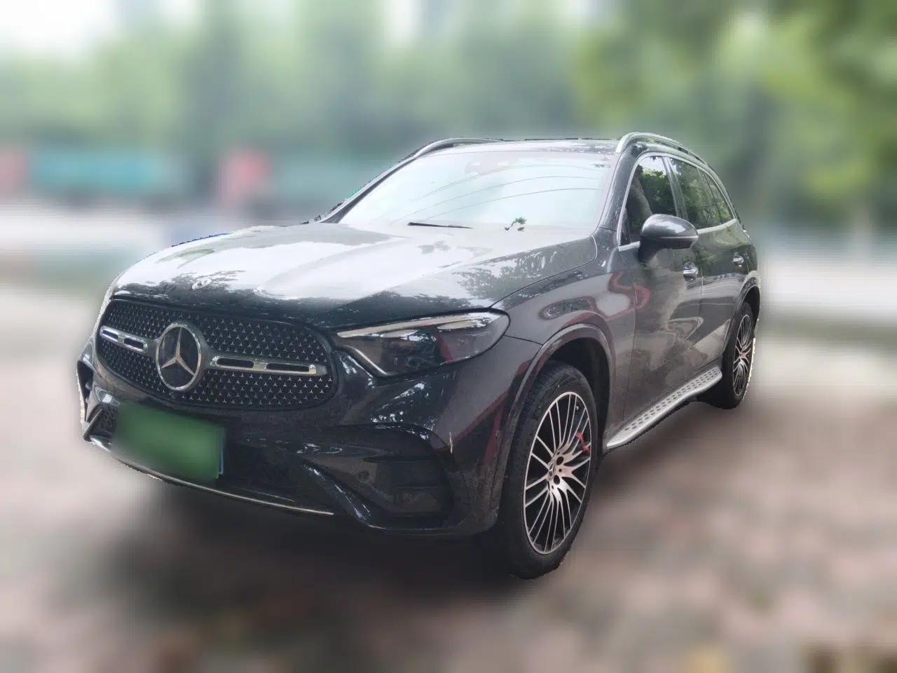 Mercedes-Benz GLC 2023 GLC 300 L 4MATIC Luxury 7-Seater — миниатюра 1