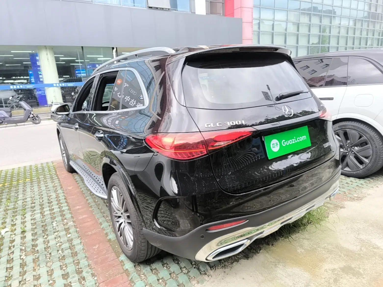 Mercedes-Benz GLC 2024 GLC 300 L 4MATIC Dynamic Edition 5-seater — миниатюра 4
