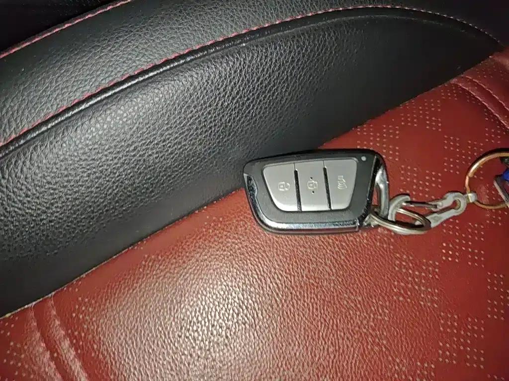 Refine S7 2017 1.5T Automatic Deluxe Edition — миниатюра 9