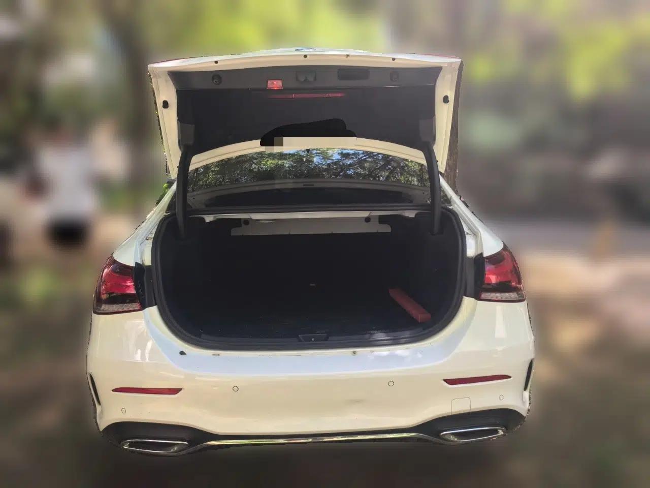 Mercedes-Benz A-Class 2019 A 200 L Sport Sedan — миниатюра 19