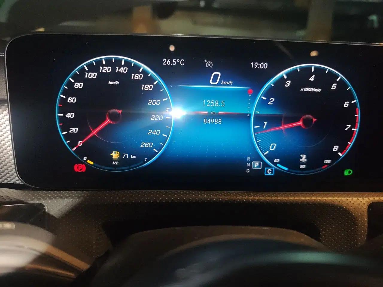 Mercedes-Benz A-Class 2020 Facelift A 180 L Sport Sedan Special Configuration — миниатюра 12