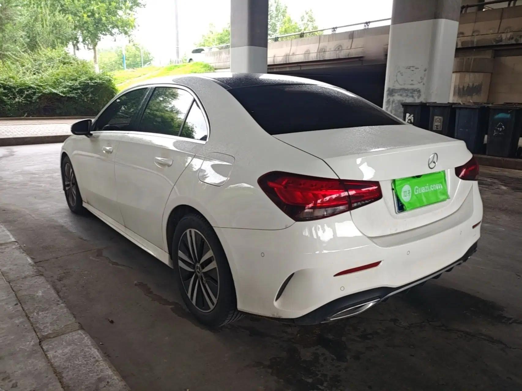 Mercedes-Benz A-Class 2020 A 180 L Sport Sedan — миниатюра 4