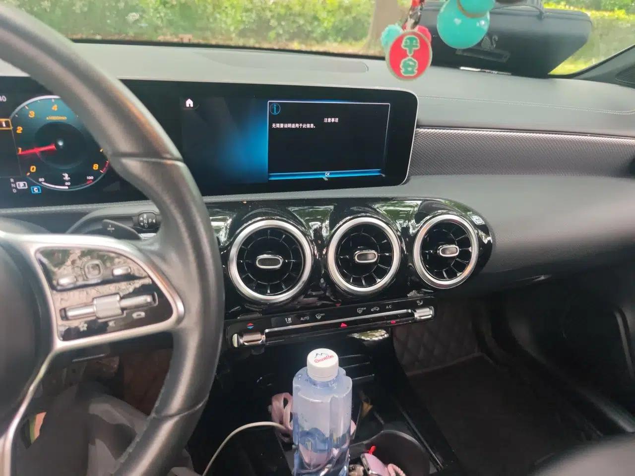 Mercedes-Benz A-Class 2020 Restyled A 180 L Sport Sedan — миниатюра 13