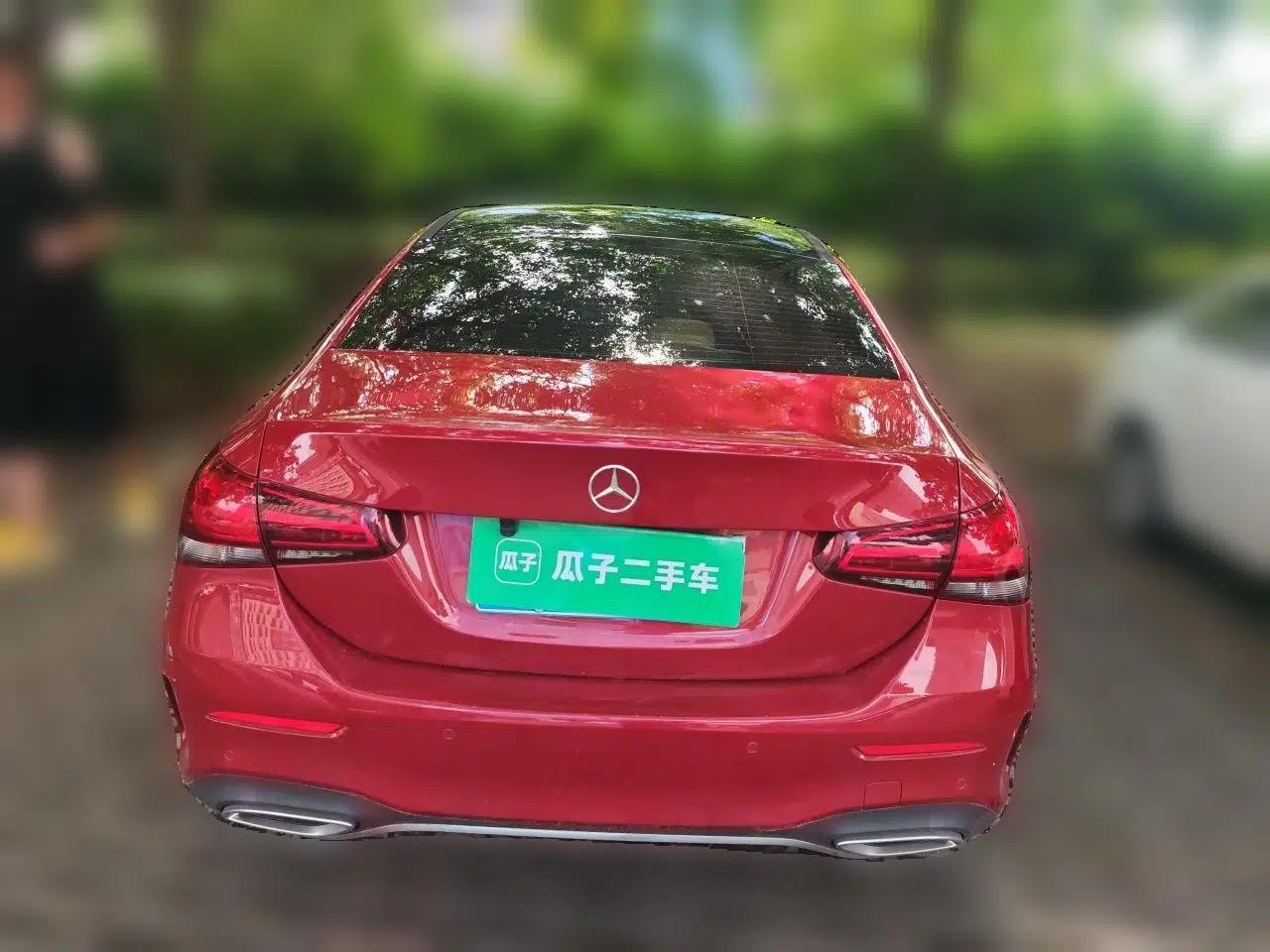 Mercedes-Benz A-Class 2020 Restyled A 180 L Sport Sedan — миниатюра 5