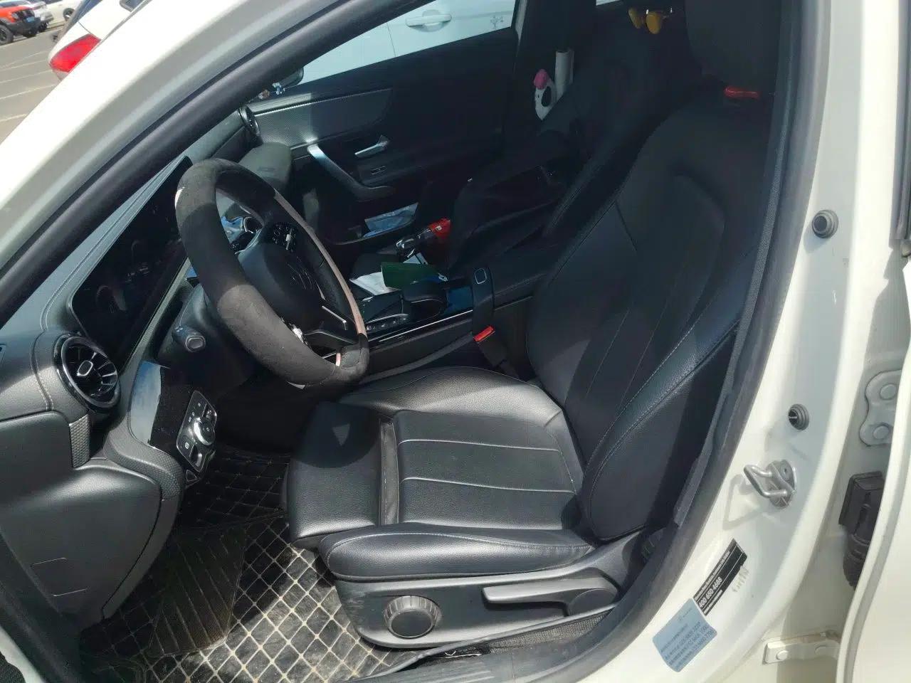 Mercedes-Benz A-Class 2020 Second Facelift A 180 L Sport Sedan — миниатюра 12