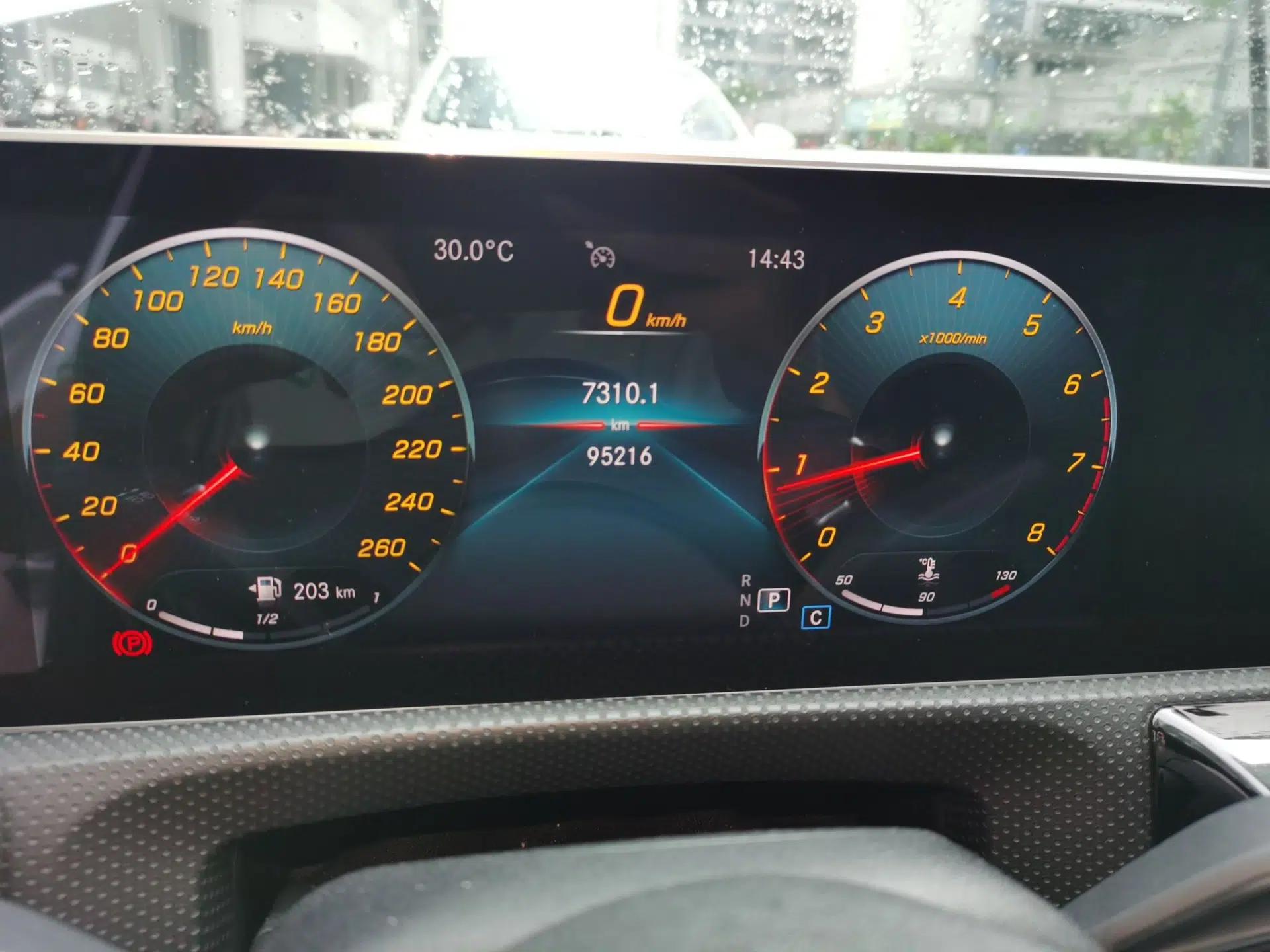 Mercedes-Benz A-Class 2019 A 200 L Sport Sedan — миниатюра 12