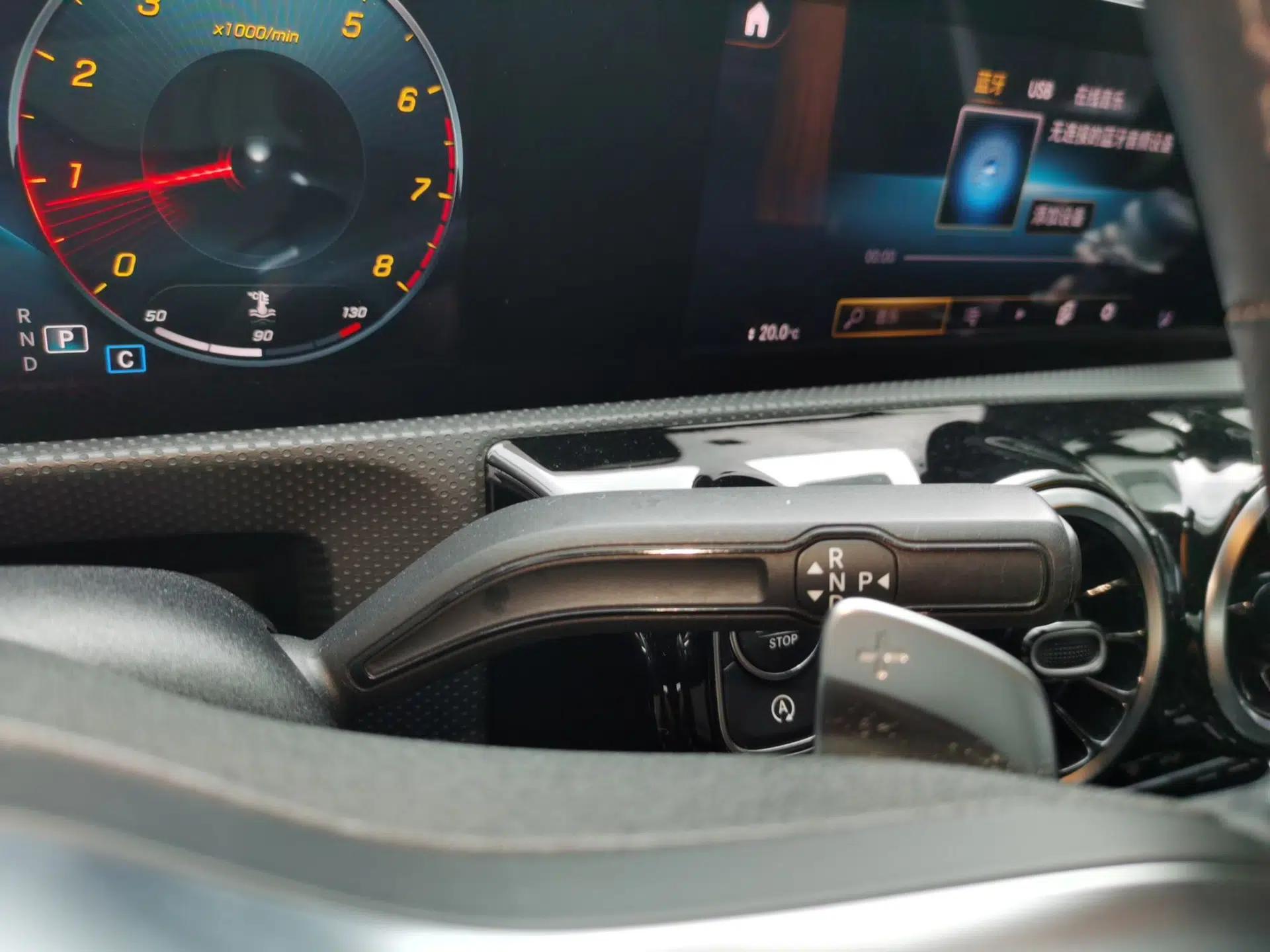Mercedes-Benz A-Class 2019 A 200 L Sport Sedan — миниатюра 14