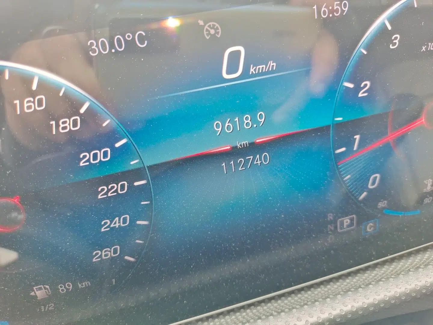 Mercedes-Benz A-Class 2022 A 180 L Sport Sedan — миниатюра 12