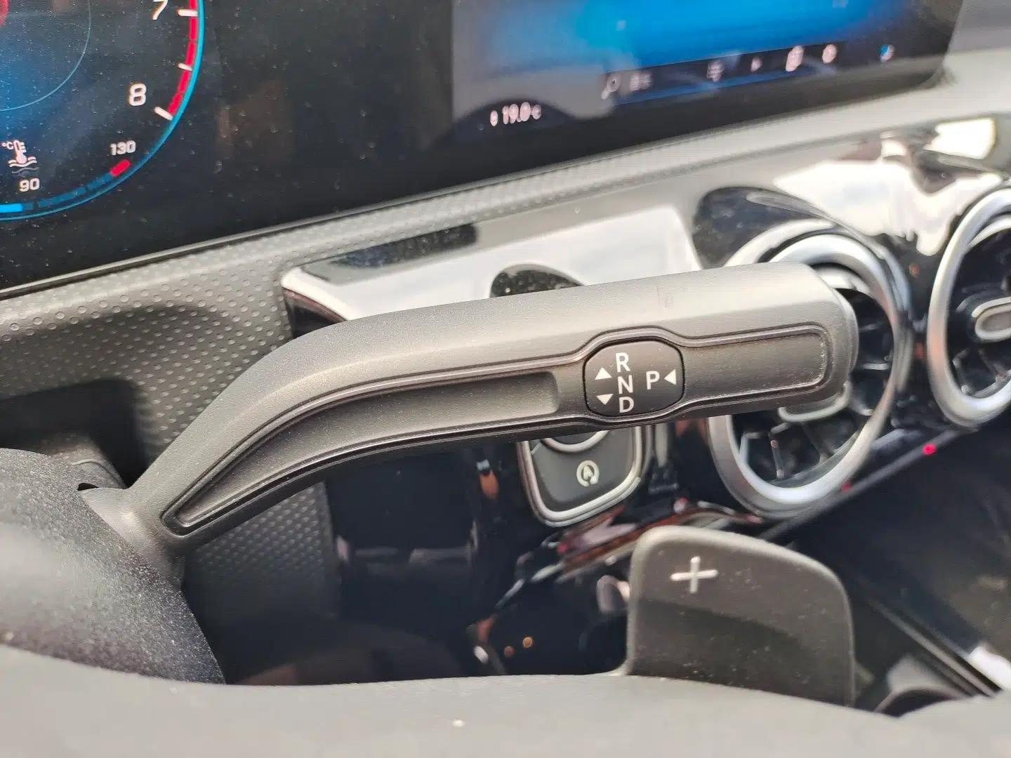 Mercedes-Benz A-Class 2022 A 180 L Sport Sedan — миниатюра 14