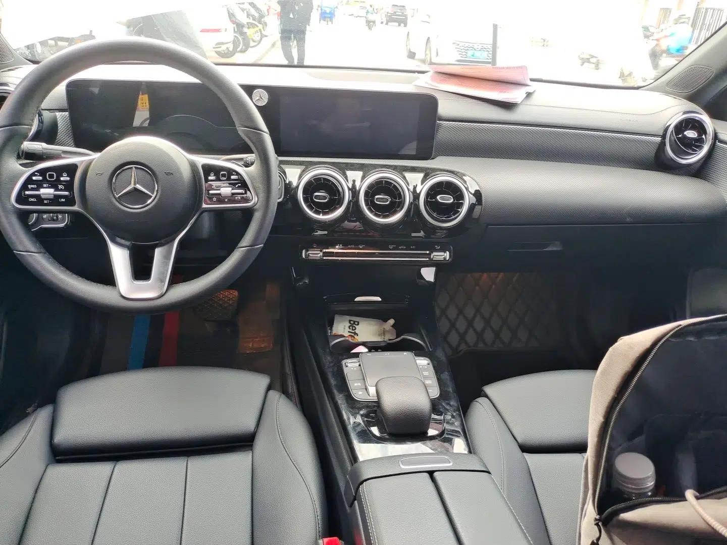 Mercedes-Benz A-Class 2022 A 180 L Sport Sedan — миниатюра 9