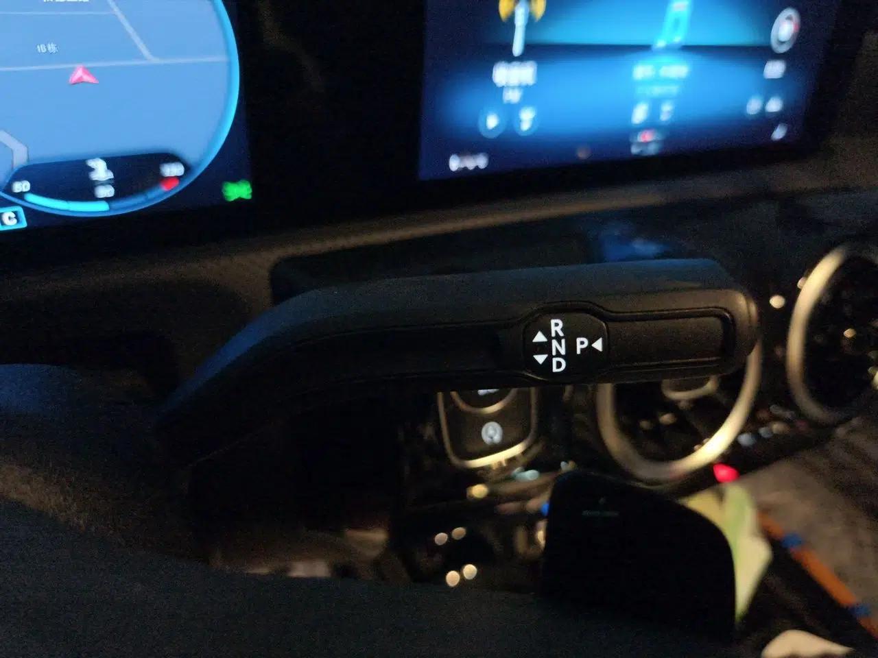 Mercedes-Benz A-Class 2022 A 180 L Sport Sedan — миниатюра 14