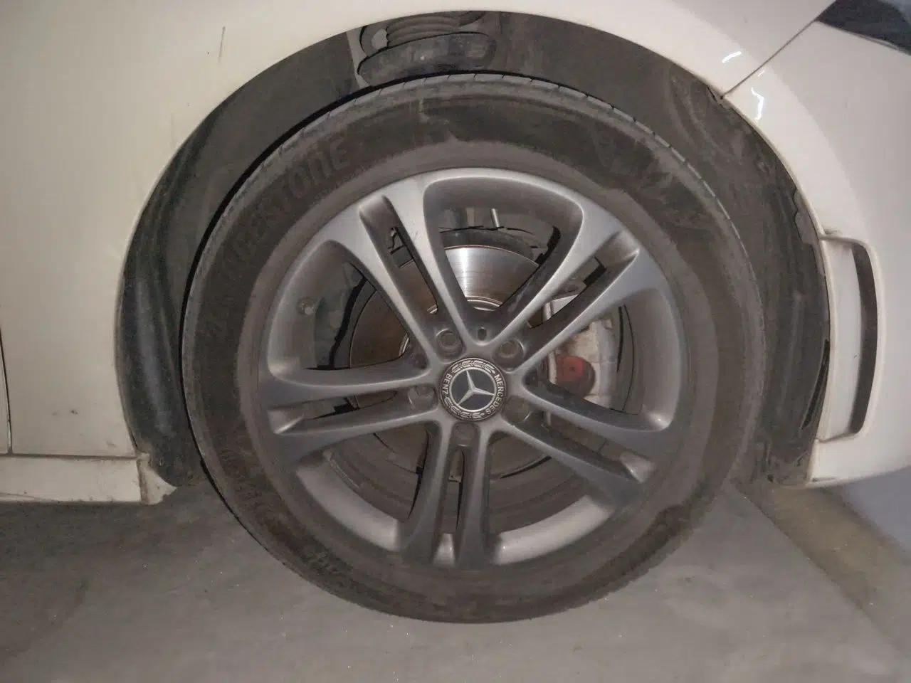 Mercedes-Benz A-Class 2022 A 180 L Sport Sedan — миниатюра 8