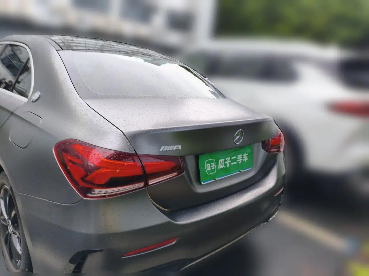 Mercedes-Benz A-Class 2021 A 200 L Sport Sedan Fashion Model — миниатюра 5