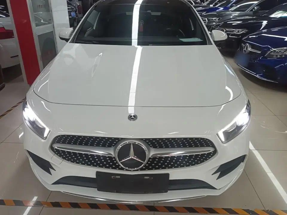 Mercedes-Benz A-Class 2022 Second Facelift A 200 L Sport Sedan Fashion Version — миниатюра 2